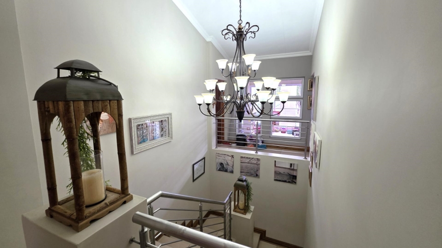 3 Bedroom Property for Sale in Caribbean Beach Club North West